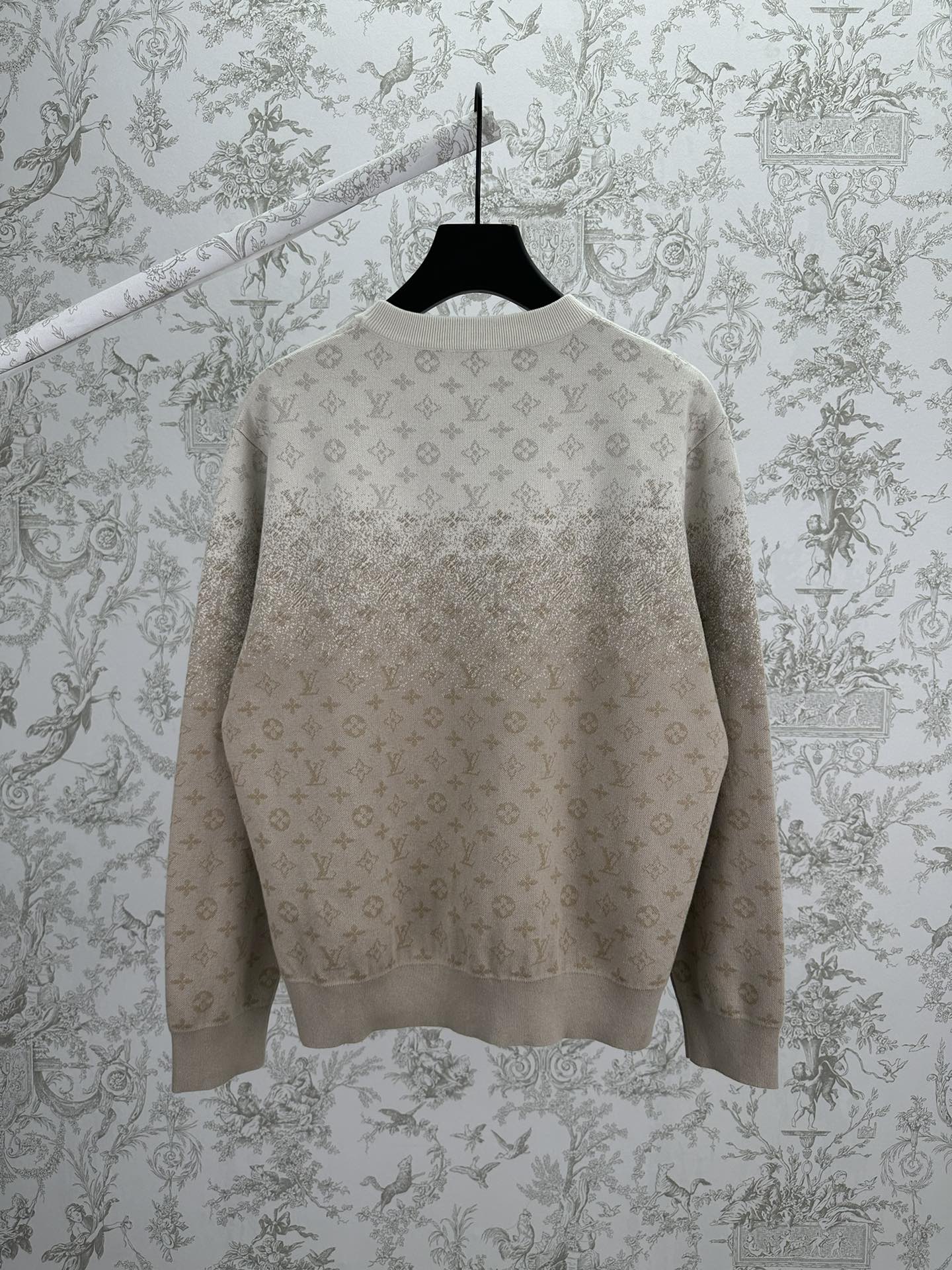 Loui sweater