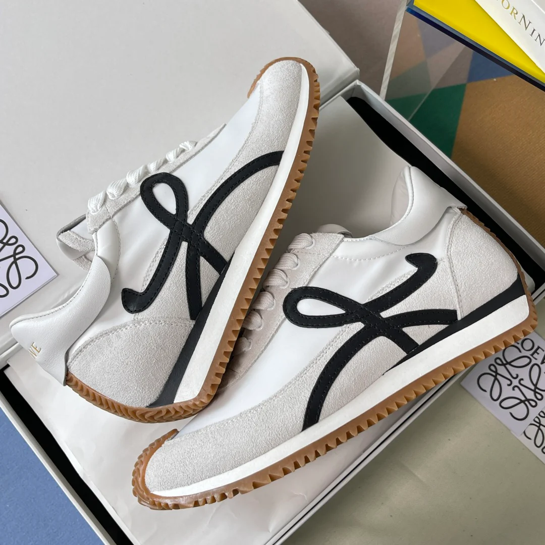 Loe retro sneakers